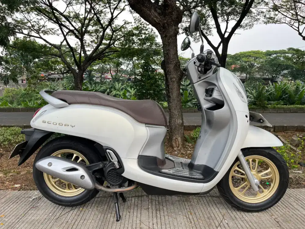 HONDA SCOOPY PRESTIGE KEYLESS TAHUN 2021