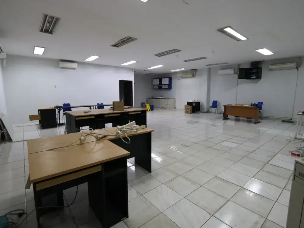 Gudang & Kantor Bizpark 1 Pulogadung Cakung Akses Mudah Pelabuhan