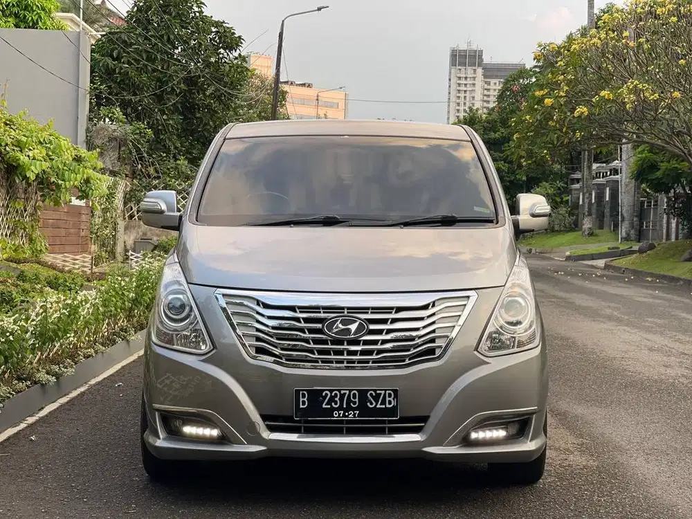 Hyundai H1 Royale 2.4 AT 2017