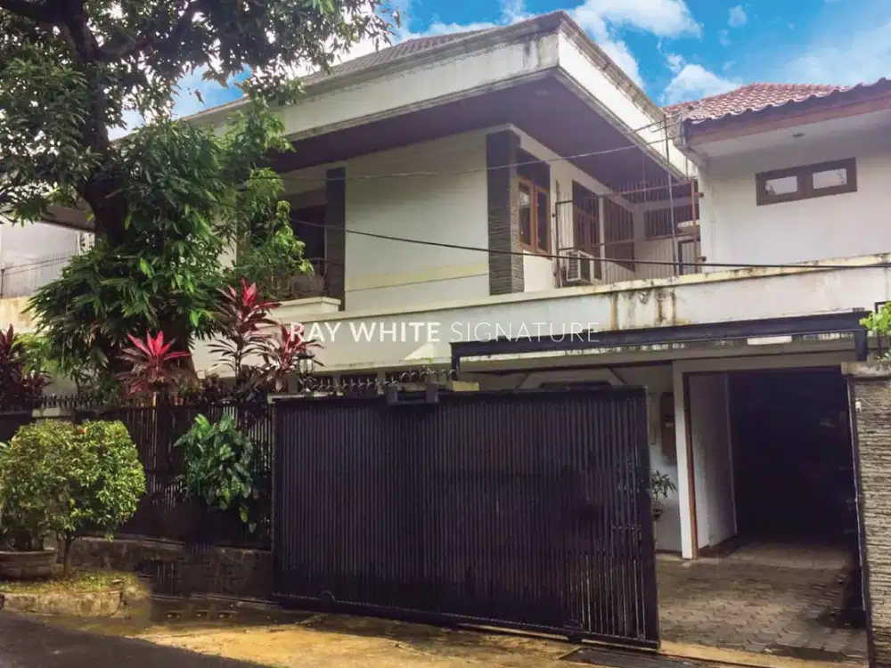 Rumah Tinggal Kawasan Ex Menteri dan Duta Besar di Patra Kuningan