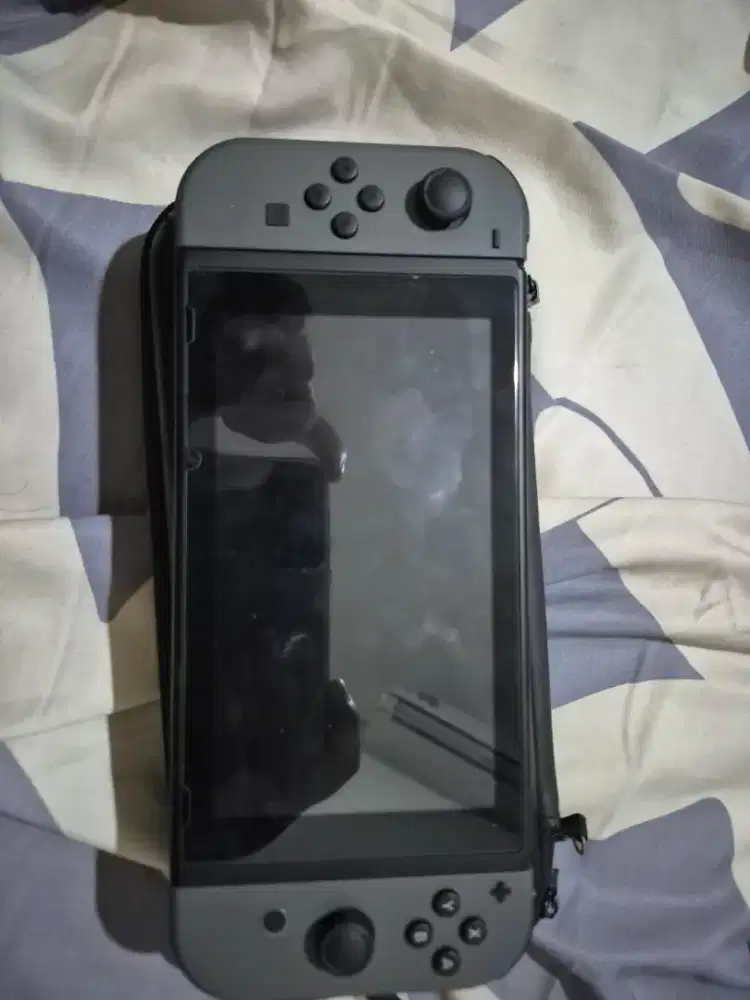 Nintendo switch v2 128 gb č̣fw