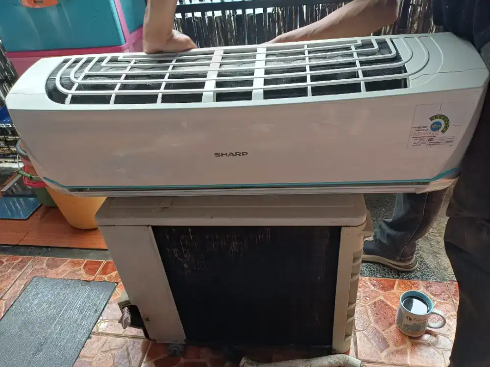 Ac split sharp 1/2pk,Made in Thailand.