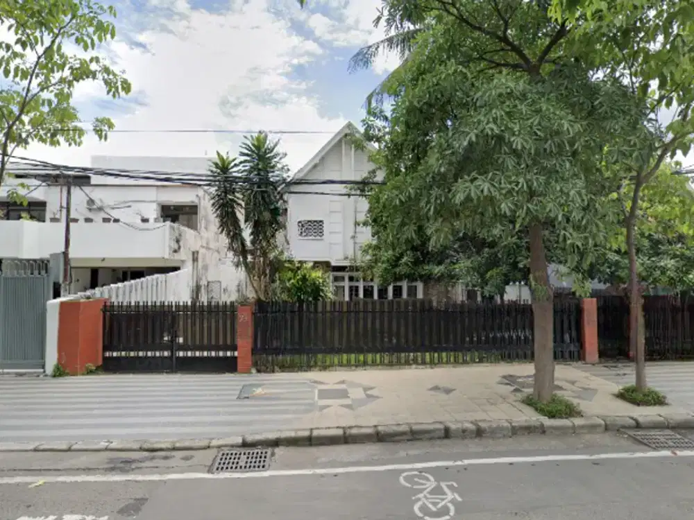 DIJUAL RUMAH DAERAH KOMERSIL TENGAH KOTA - DR. SOETOMO SURABAYA PUSAT