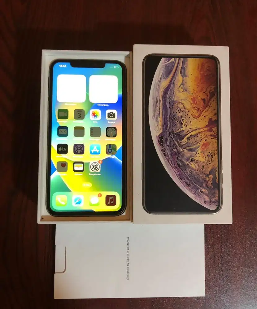 iPhone xs max 64gb