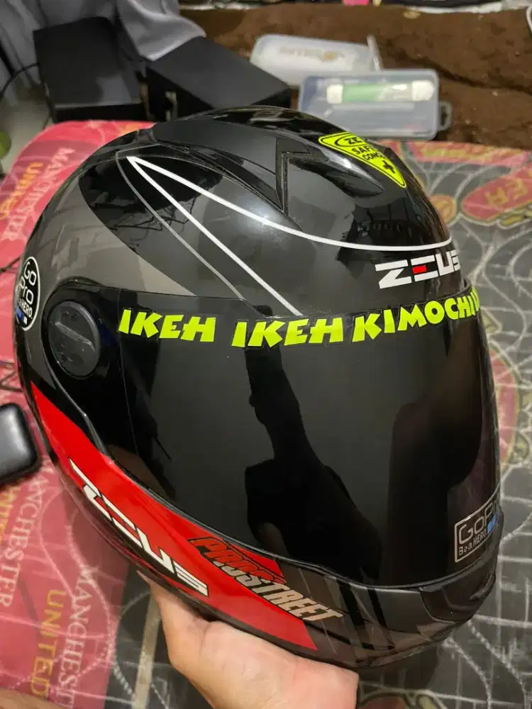 Helm Fullface Zeus 811 J20