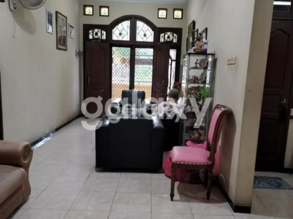 RUMAH 2 LANTAI MURAH BANGUNAN BARU DI PERUMAHAN ELIT SIDOARJO