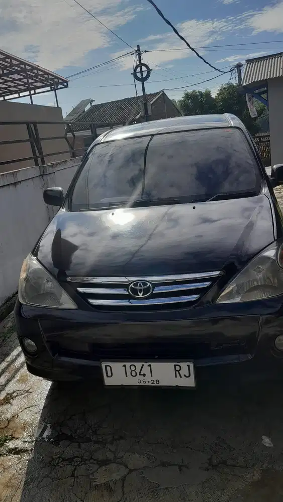 Toyota Avanza 2005 Bensin