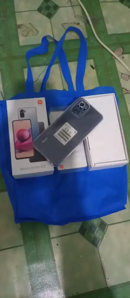 Redmi note 10s ram 8/128 komplit