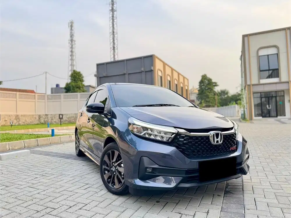 (KM 1 RIBU PERAK) Honda New Brio RS CVT  Abu-abu 2025 LIKE NEW
