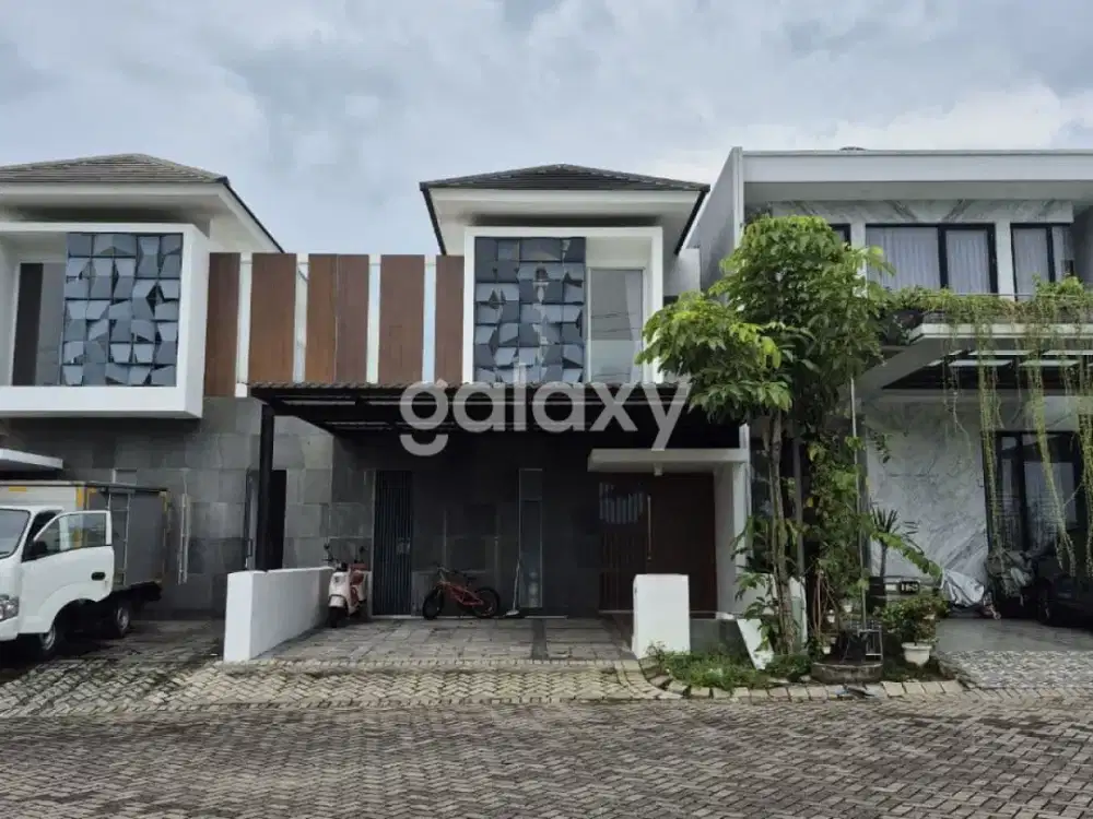 Rumah Minimalis Royal Residence \nLake View