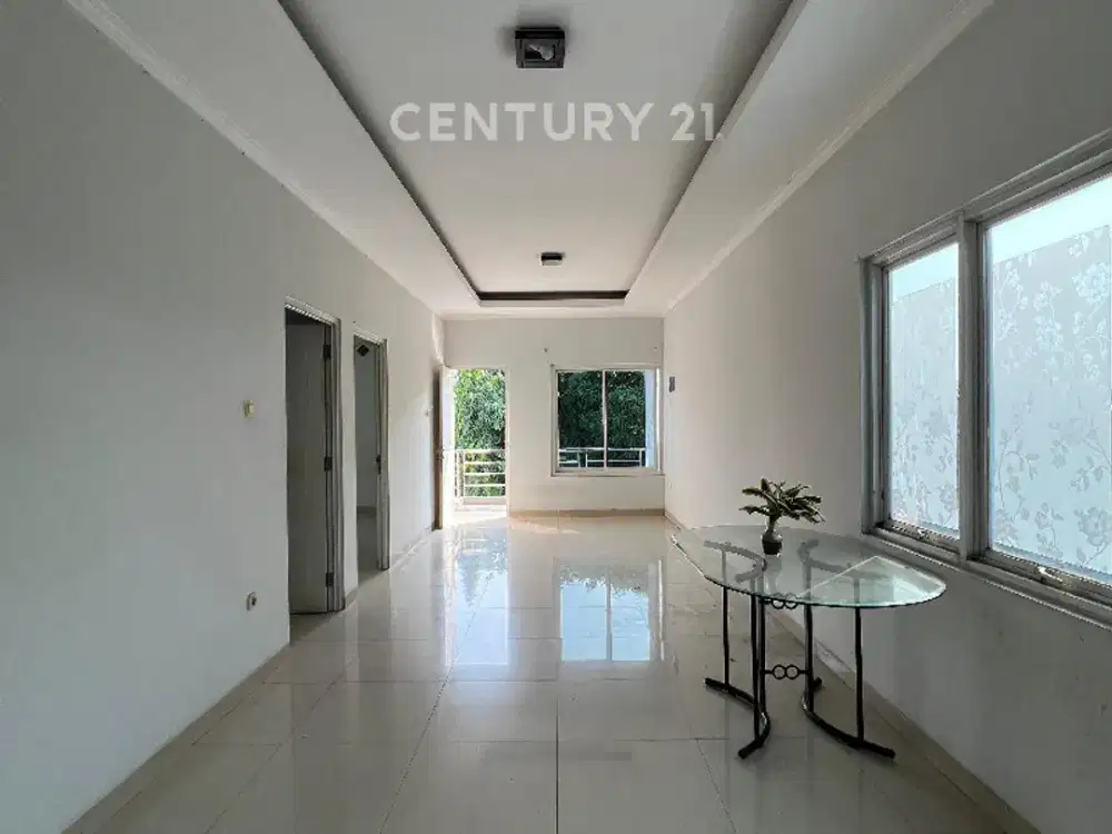 Rumah 3 Lt Cocok Untuk Tinggal Dan Usaha Di Cempaka Putih R2234