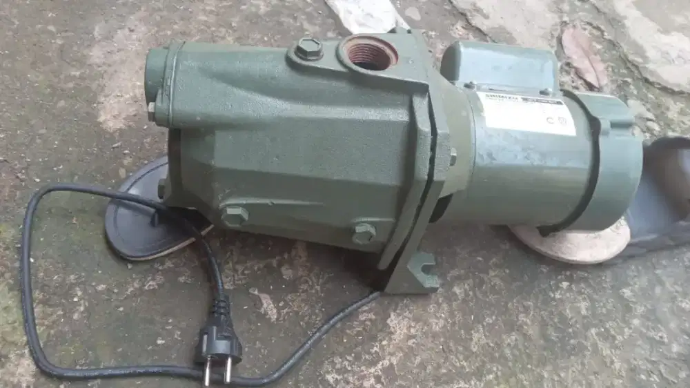 Mesin pompa air zimizu
