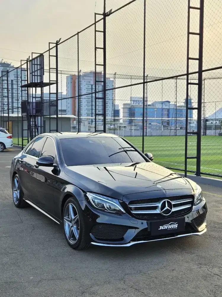 Mercedes-Benz C250 AMG Full Spec Black on Black