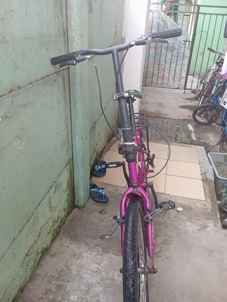 Di jual sepeda lipat