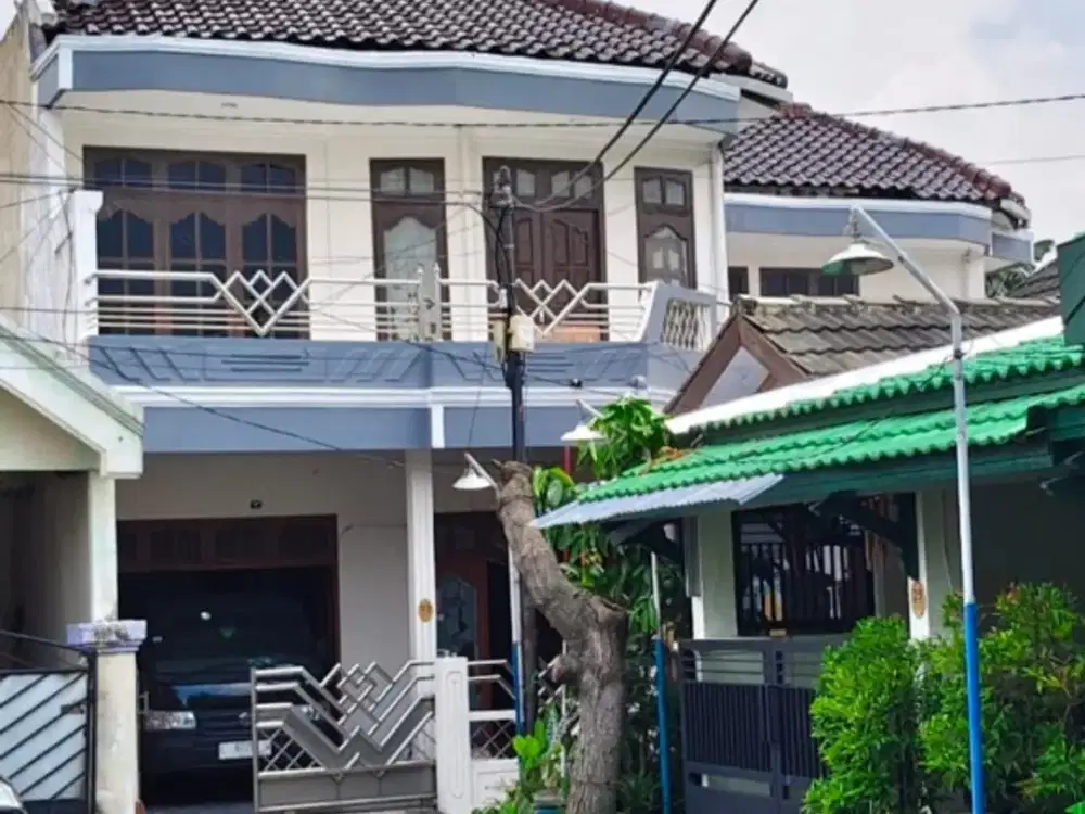 Rumah besar mewah harga MIRING di perumahan real estate Waru indah, Sidoarjo