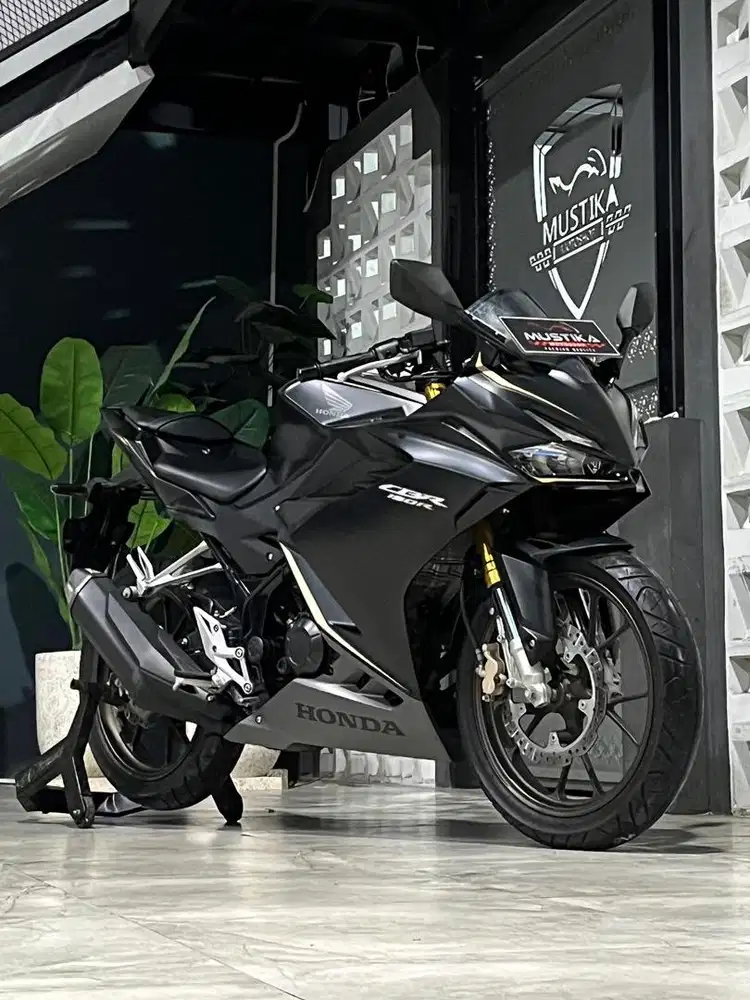 Stok Terbatas‼️Honda CBR 150 th 2023 - Ayu Mustika