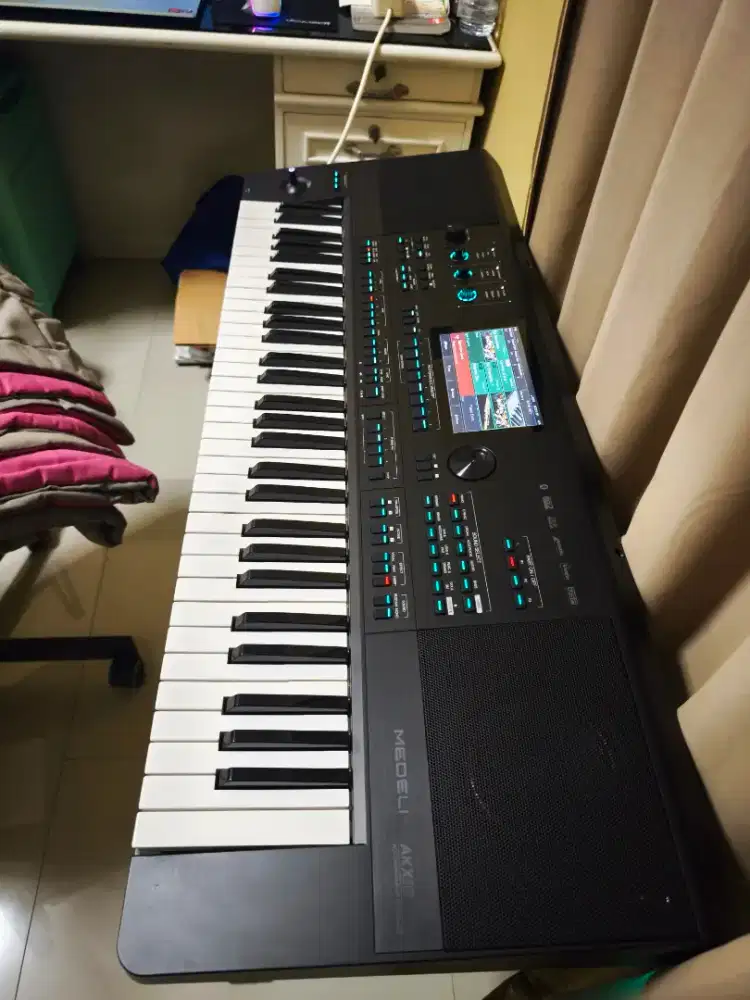 keyboard arranger Medeli AKX 10 full sampling