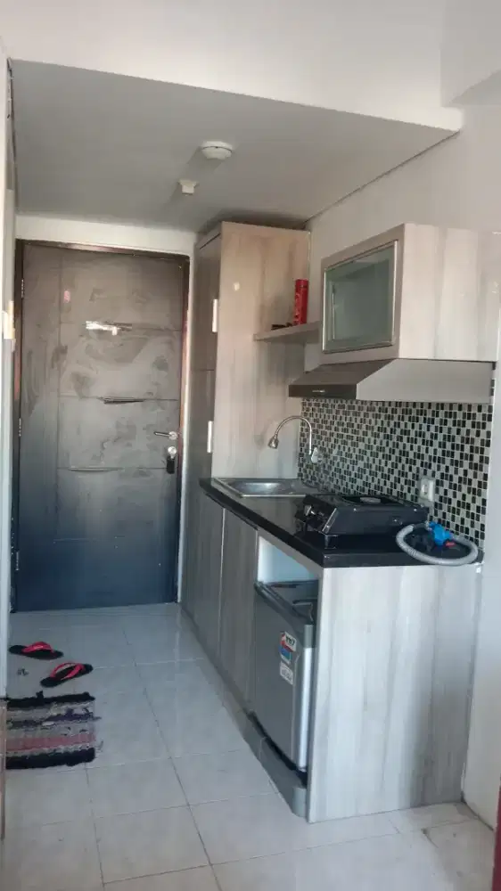 Di sewakan studio furnish