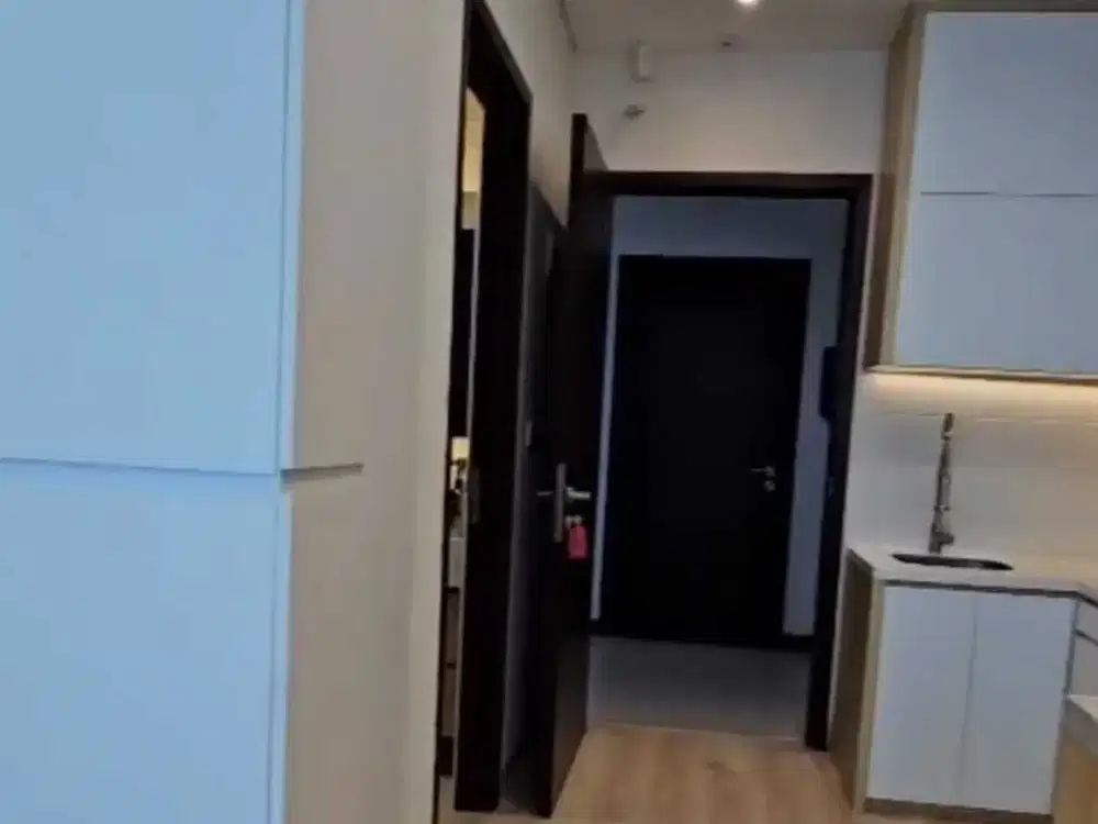 O DIJUAL APARTEMEN BROOKLYN EAST TWR ALAM SUTERA LT.17 TGR