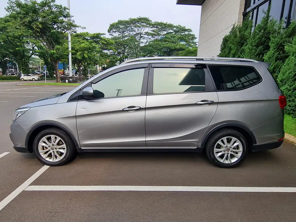 Wuling Cortez 2021 1.5S T Lux AT Bensin