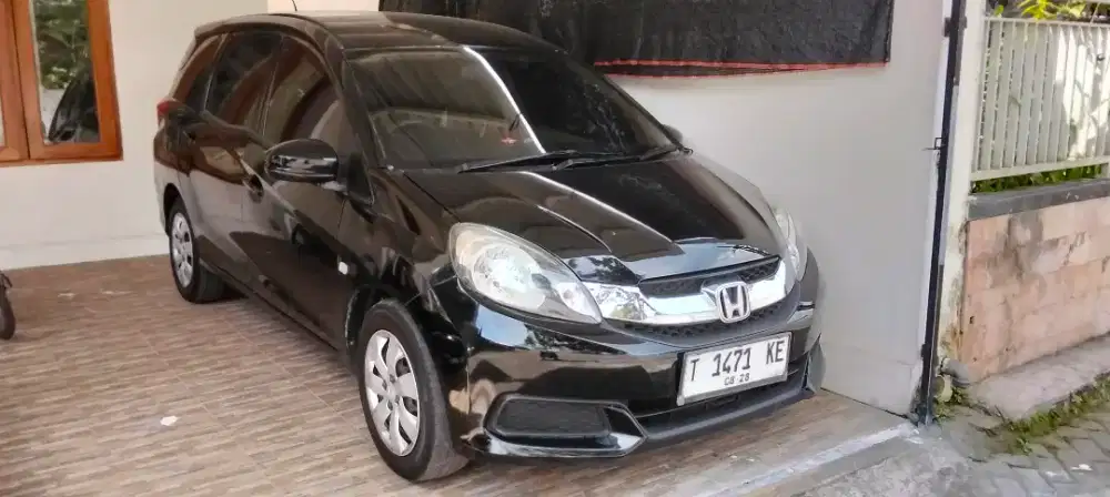 Mobilio type S 2016