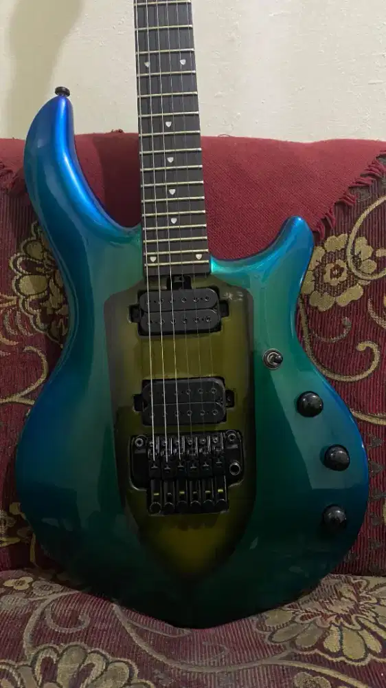 Jual gitar listrik Ernie ball