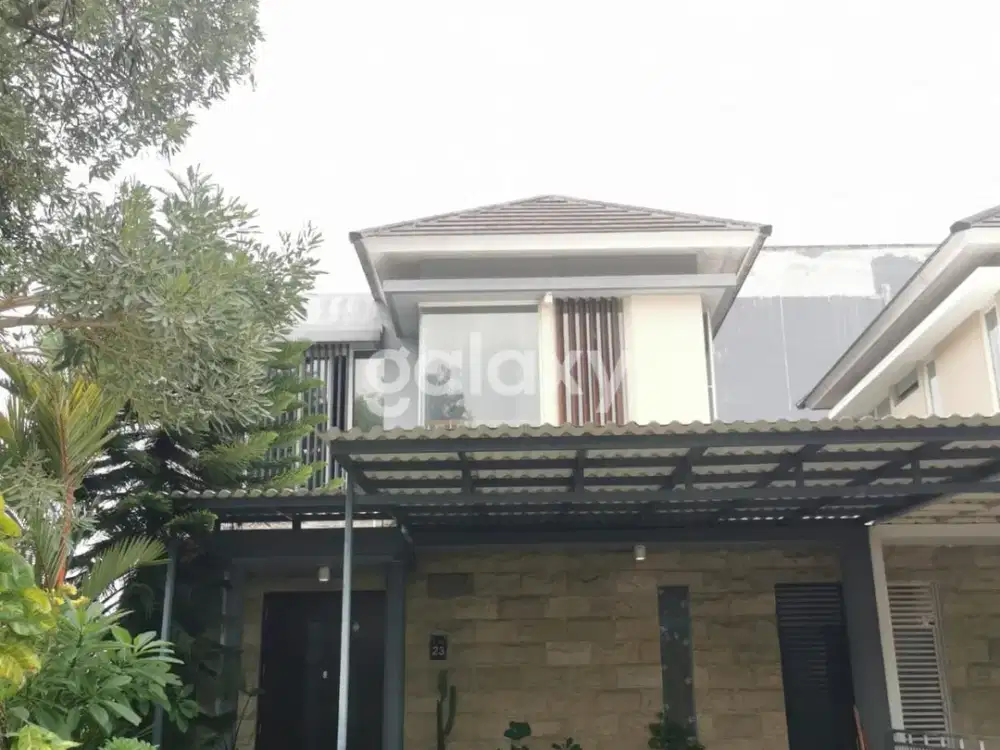 Rumah di Green Hill ,Citraland, Surabaya