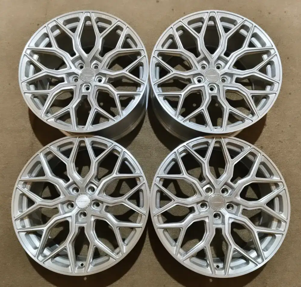 Vossen Forged hf2 20x8,5+10 pcd 5x112
