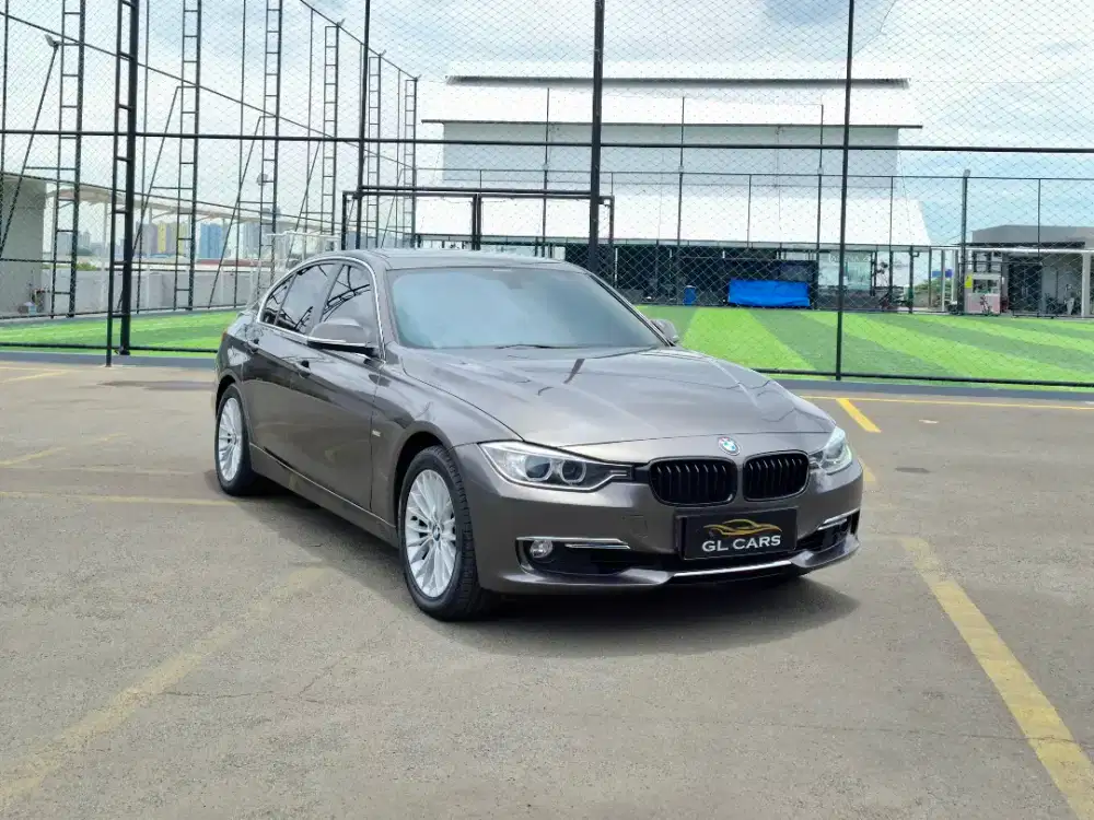 Bmw 320i Luxury Cash Havana Brown On Beige Good Condition