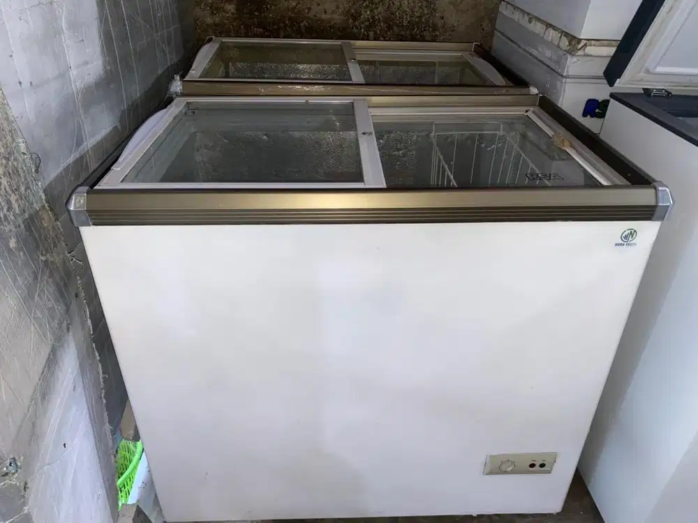 Rsa frezeer kaca 200 liter ori mulus