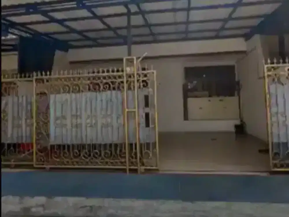 Rumah siap huni di jual cepat Bu