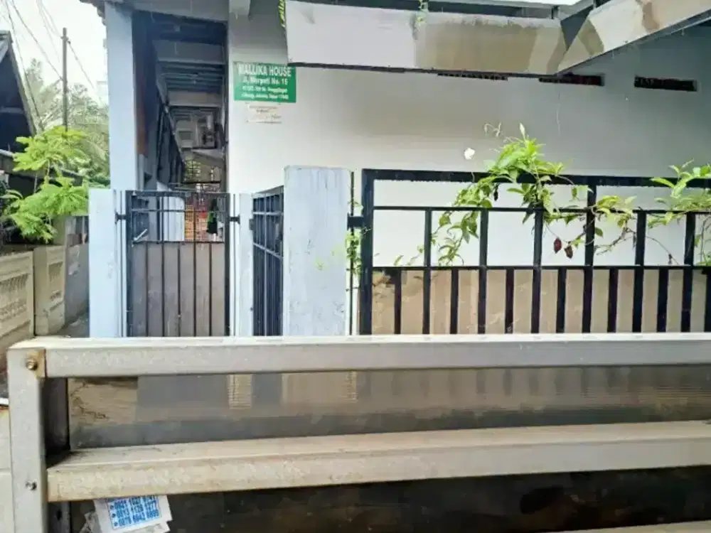 Rumah kos jual cepat Bu 9 pintu di Penggilingan