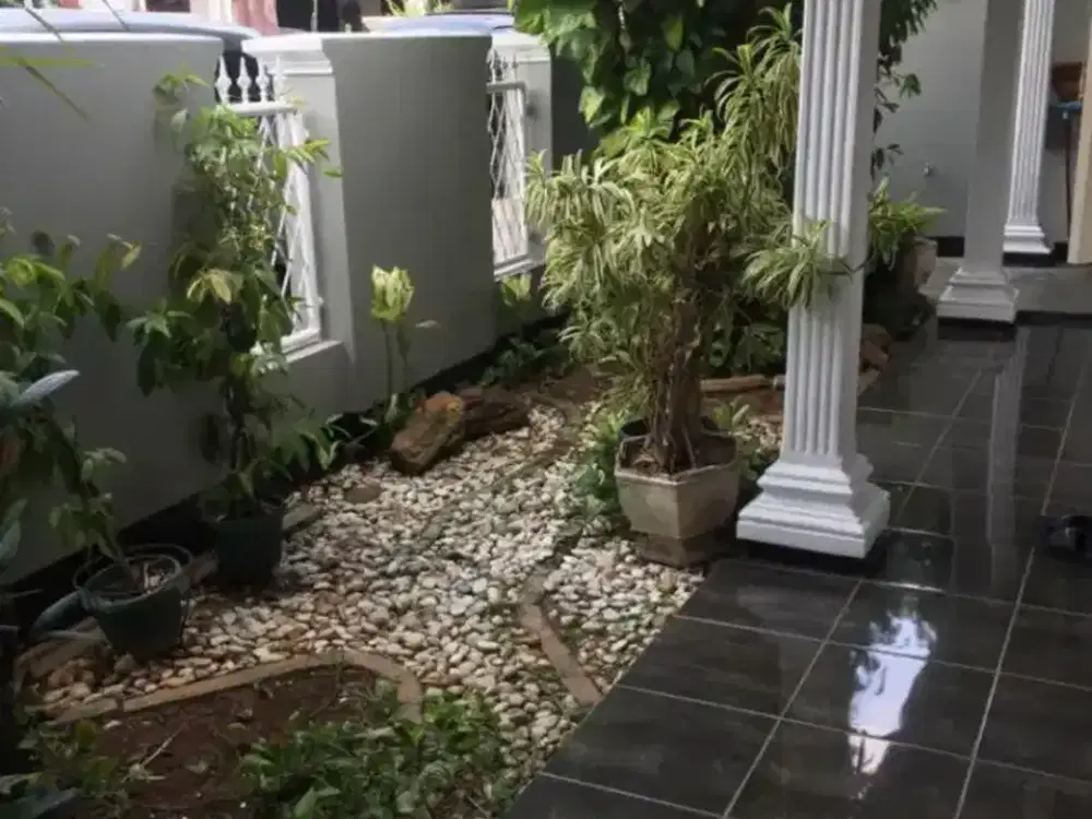 Rumah fresh siap huni jual cepat komplek Bancepko kranji