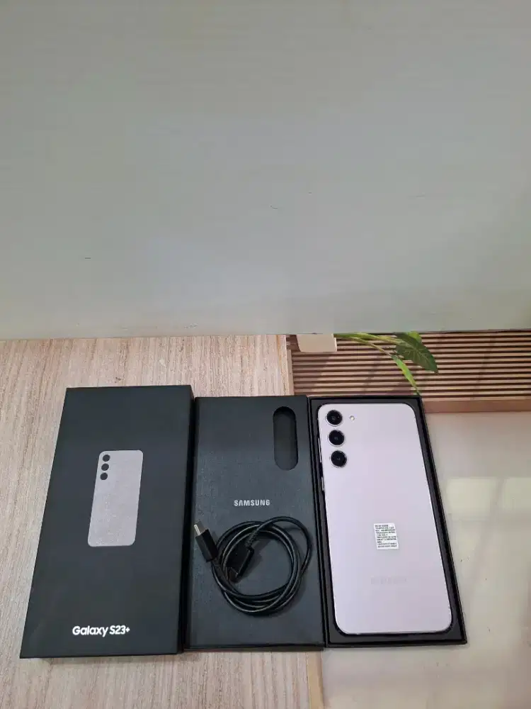 SAMSUNG S23 PLUS 8/256 LAVENDER