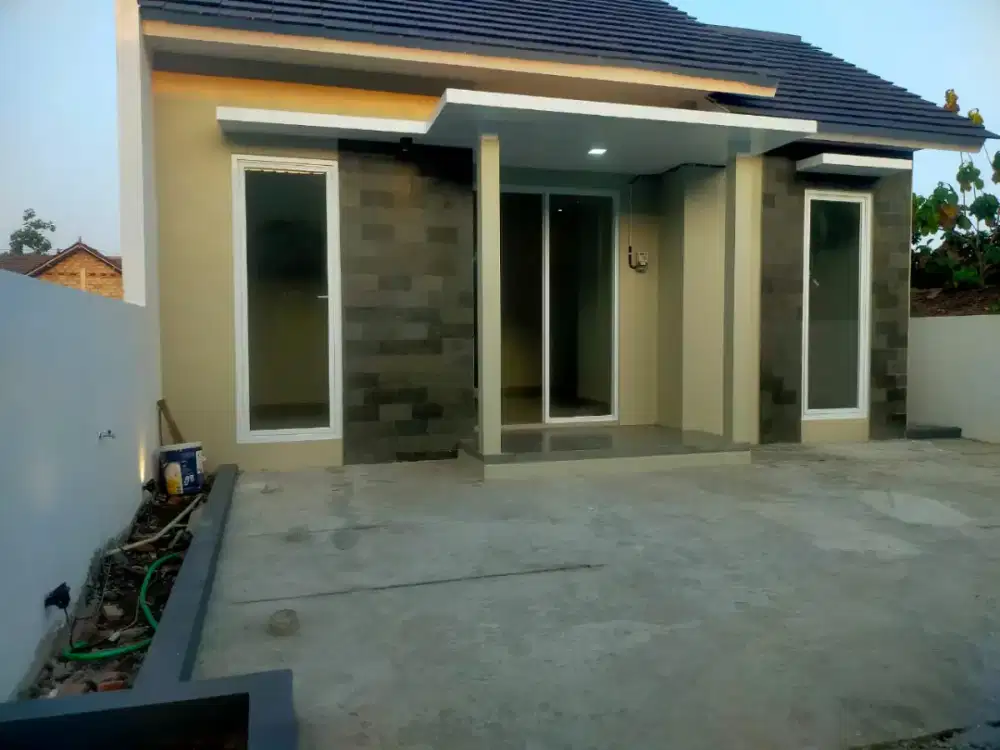 RUMAH BARU CANTIK