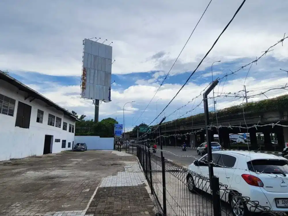 Dijual Tanah dan Bangunan Strategis Lingkar Luar