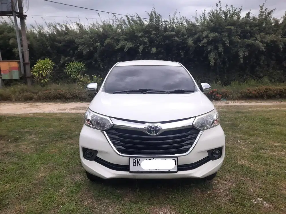 Avanza 1.3 G M/T Tahun 2017 Warna Putih