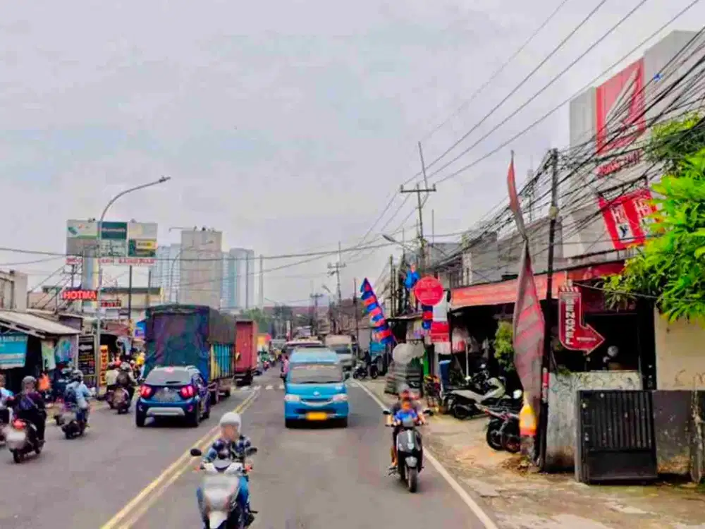 Dijual Cepat Lahan Usaha di pinggir Jalan raya Jakarta Bogor dgn Angkutan umum 24 jam