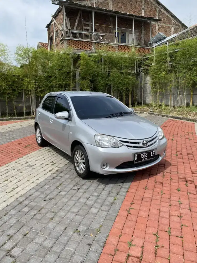 DP 5 JT | ETIOS VALCO E 2013 MANUAL
