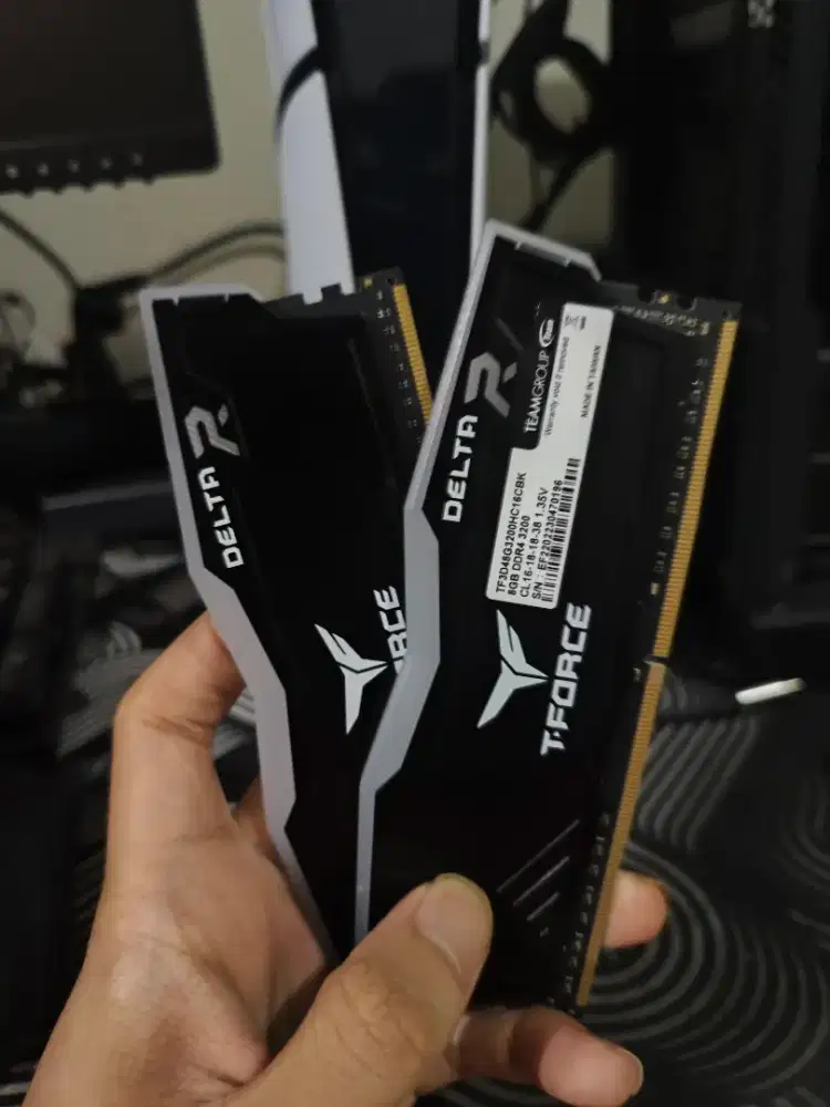 Jual Ram PC T-Force Delta 8x2 16 GB DDR4 3200 MHz RGB