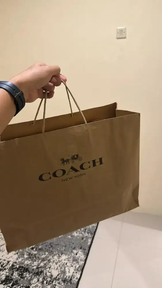 Tas Coach Black Leather Satchel/Crossbody - Belum Pernah Dipakai