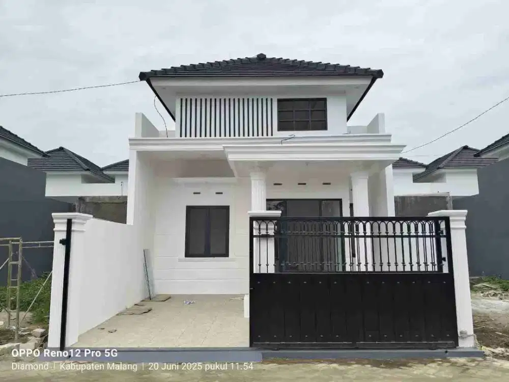 RUMAH MURAH MINIMALIS DEKAT KAMPUS BINUS