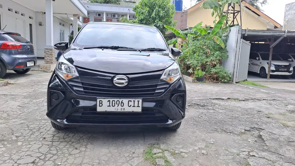 Daihatsu sigra X deluxe manual thn 2023 istimewa siap pakai bergaransi