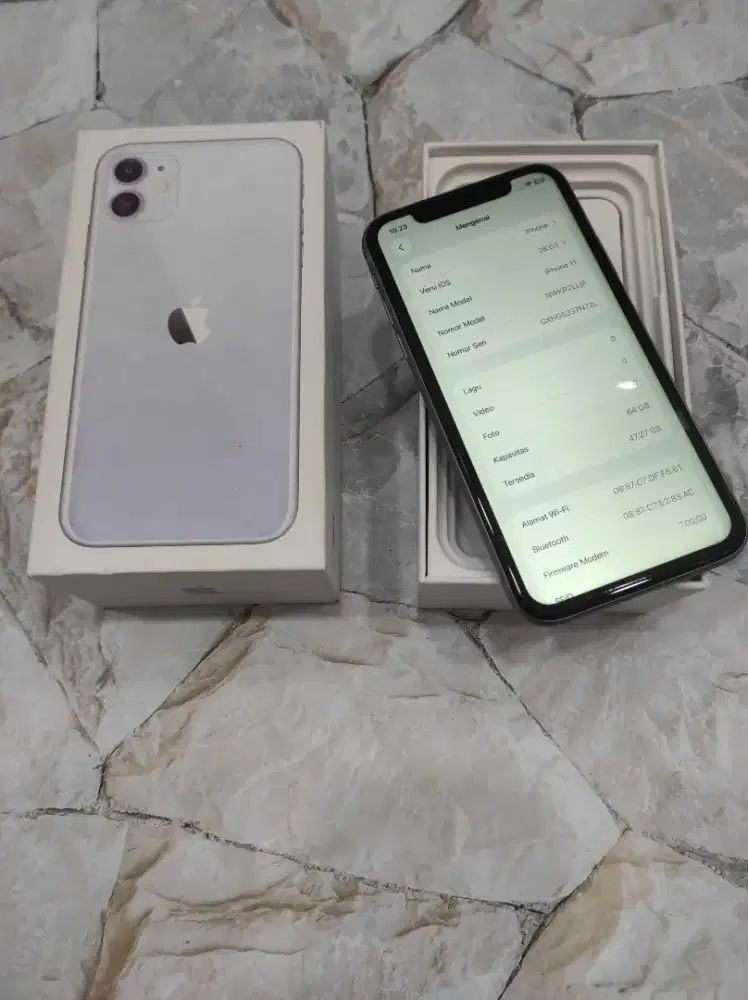 Second iPhone 11 64