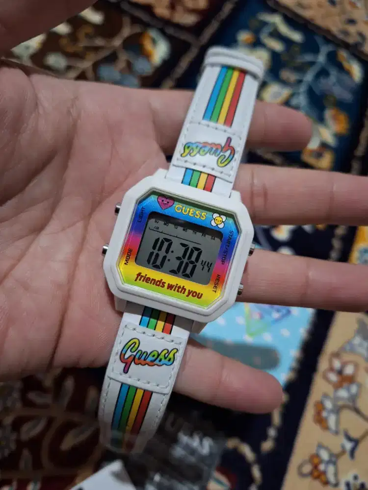Jam Wanita Guess x FriendswithYou Original Fullset