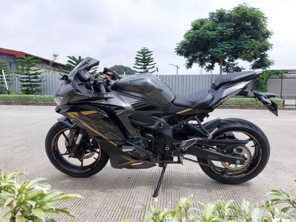 Ninja zx 250 abs km low