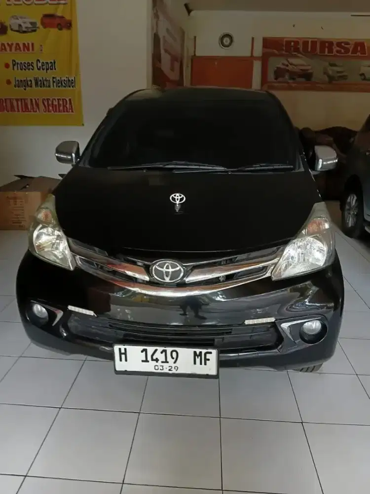 Avanza G 2014 Hitam