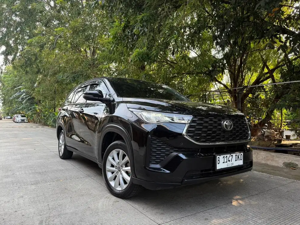 Toyota Kijang Innova Zenix V 2022 /2023 CVT AT