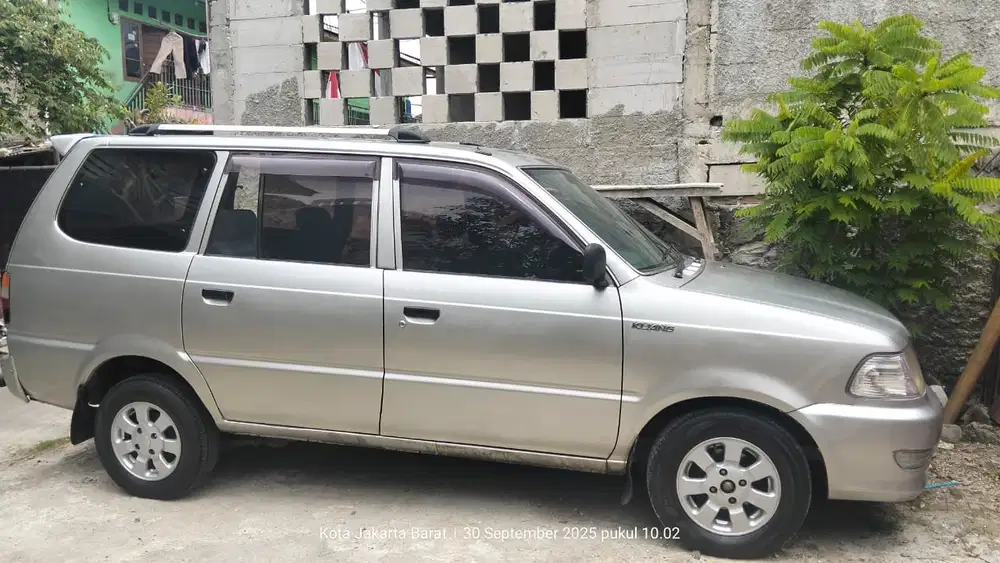 Toyota Kijang 2003 Bensin