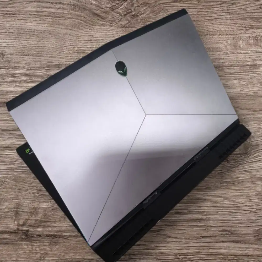 Laptop Gaming ALIENWARE Core i7 RAM 32Gb SSD 1TB DUAL VGA